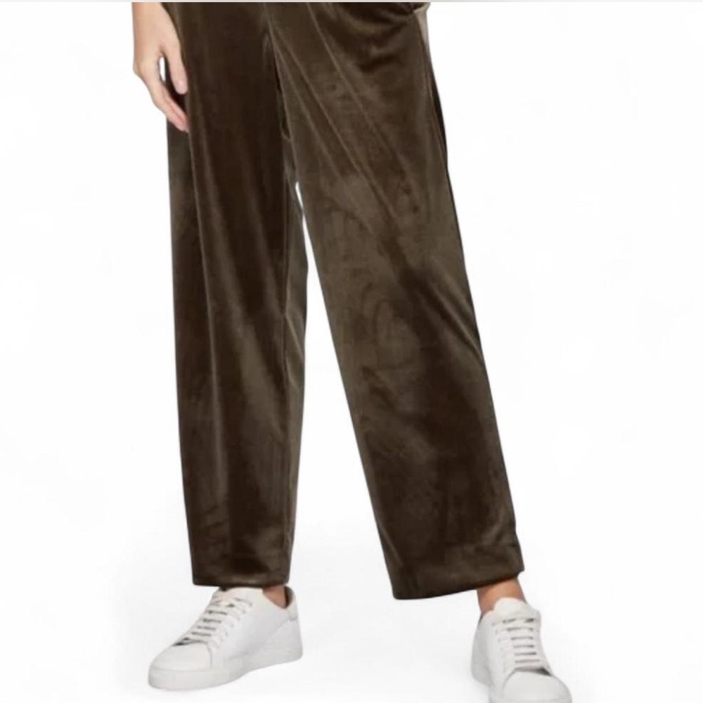 Cotton Couture | Women’s Army Green Velour Sweatpants | M